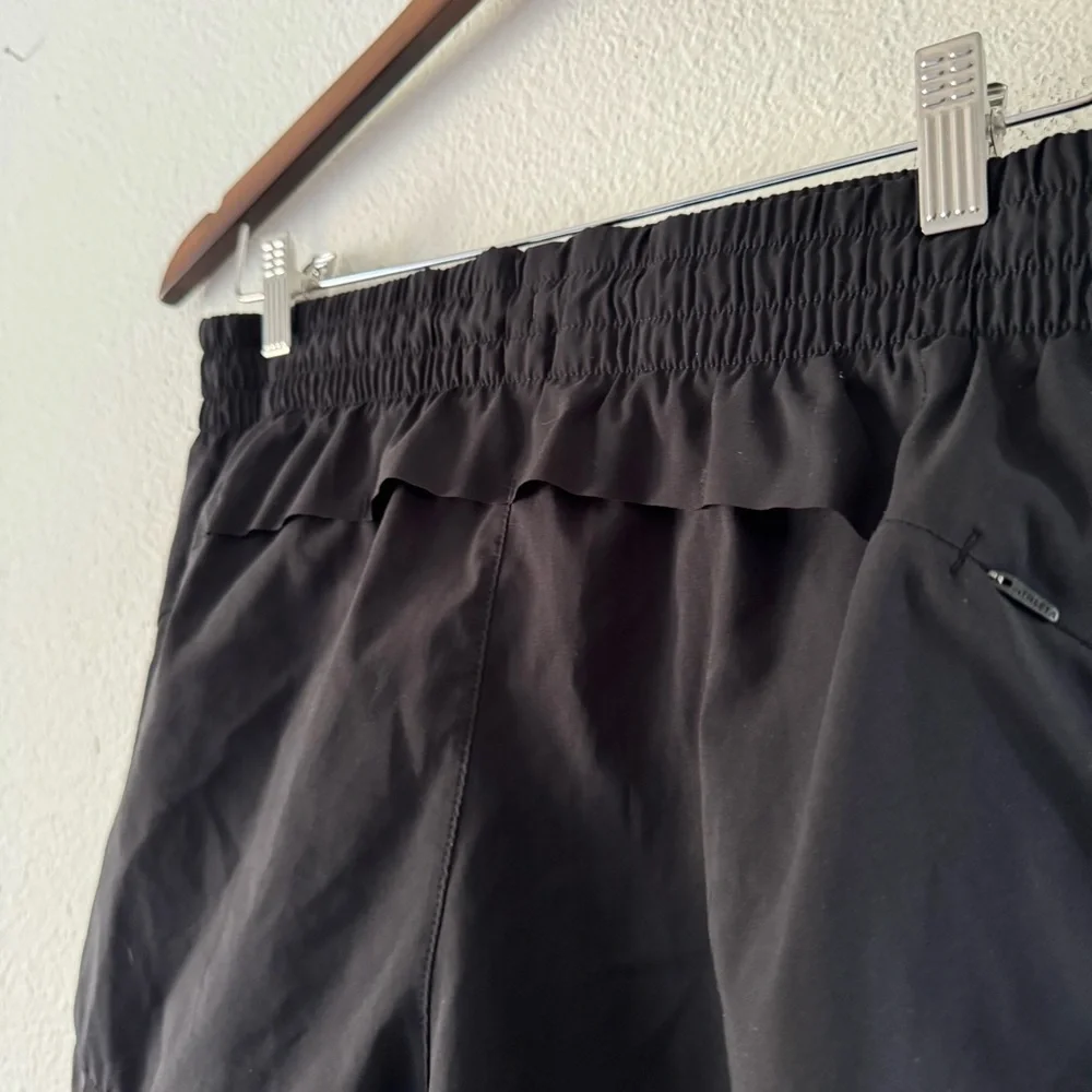 Athleta Black Mesh Racer Run Short Like New Sporty Chic Athleisure Performance - Picture 6 of 16